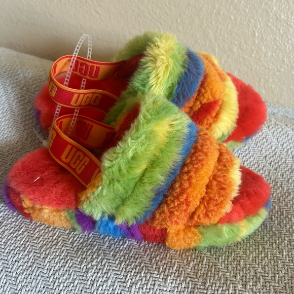 UGG Rainbow Fluff Yeah Platform Slides - Picture 1 of 2